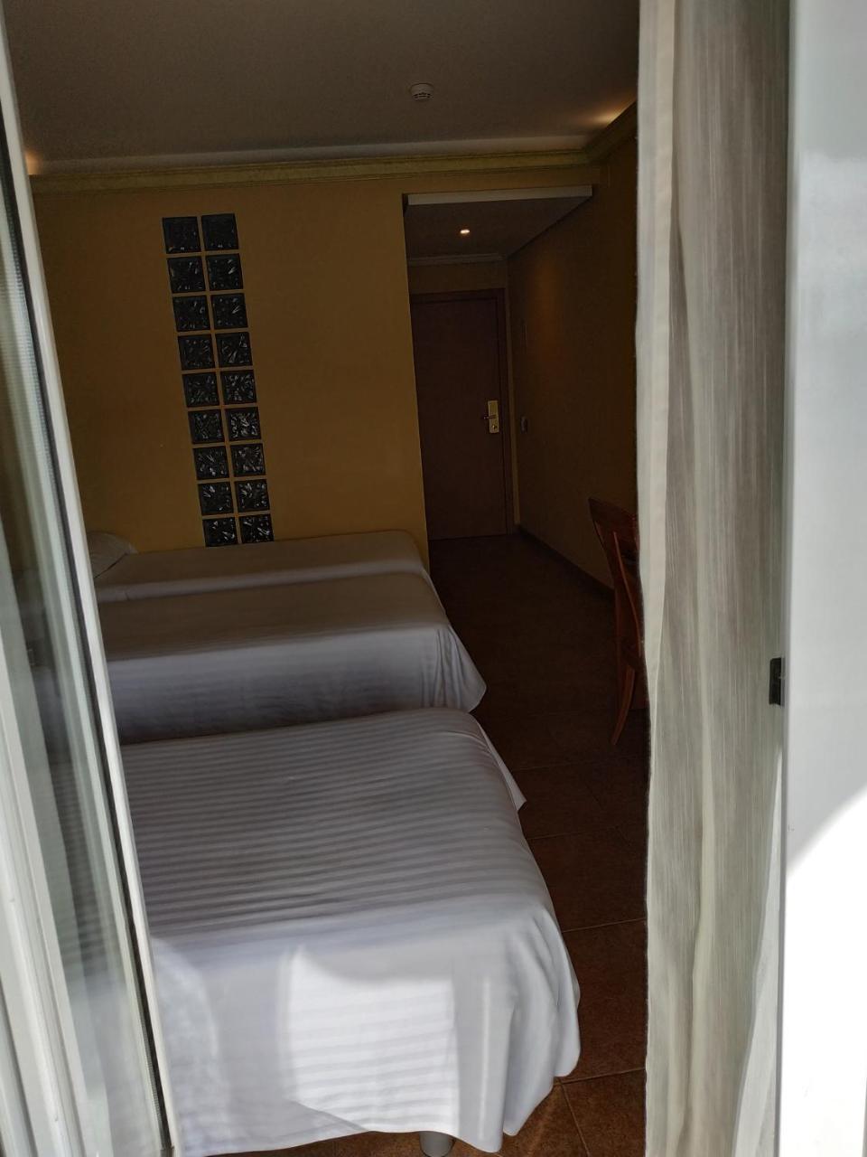 Hotel Real De Castilla تورذيسييّس المظهر الخارجي الصورة